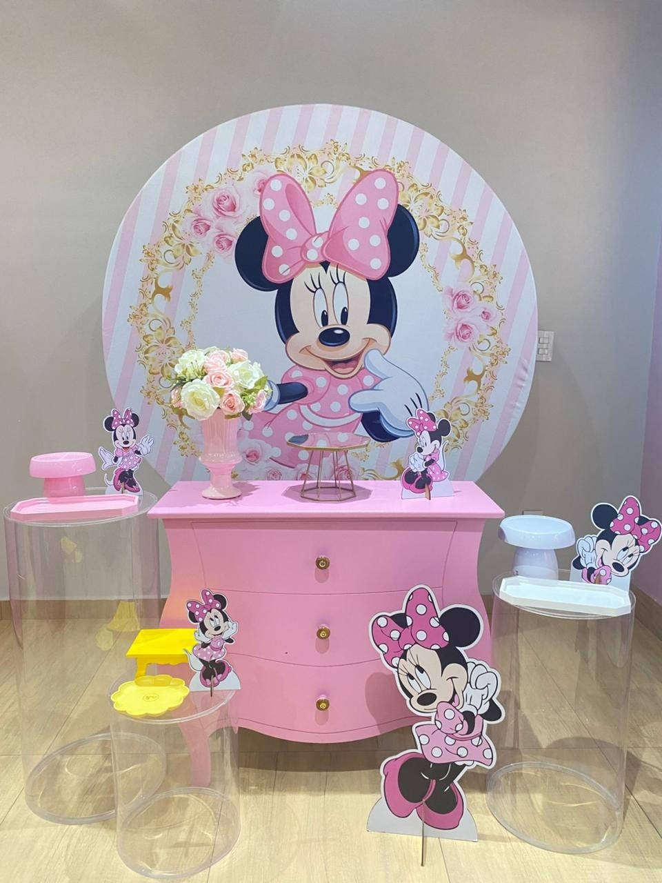 Minnie Mouse Rosa Kit Ouro Com Mesas Acrílicas - Felicittà Festas