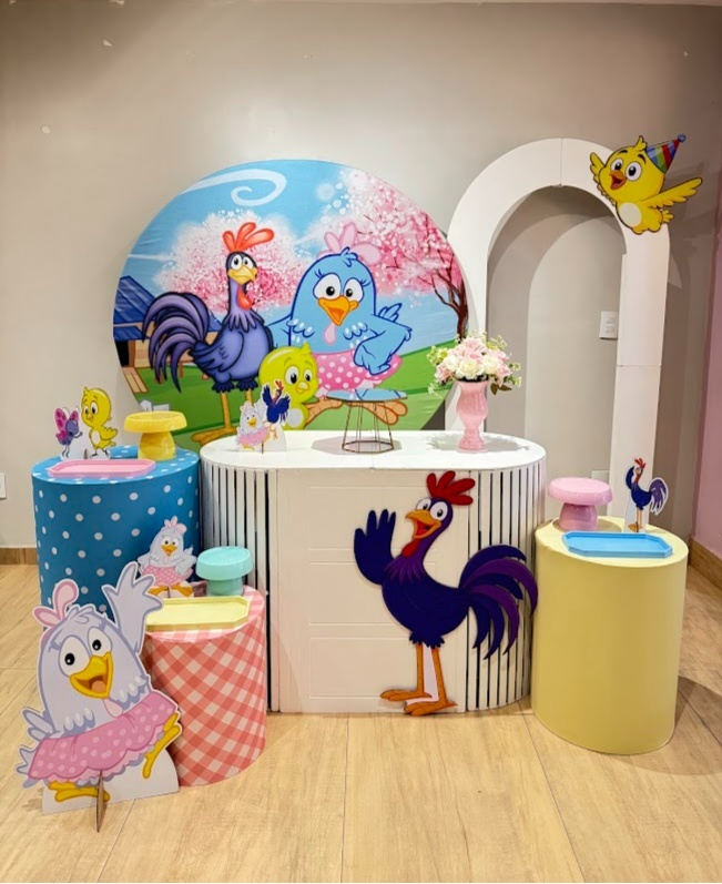 Galinha Pintadinha Kit Diamante Com Painel Vazado E Displays Extras - Felicittà Festas