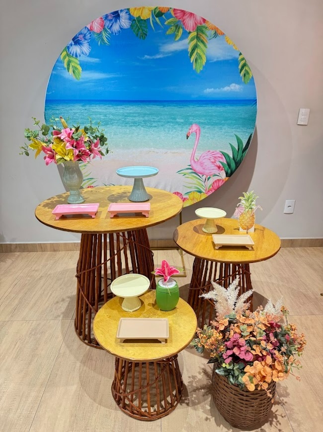 Tropical Com Mesas Vime Cone - Felicittà Festas