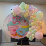 Meio Arco de Balões Express (Para Painel Redondo Ou Romano) Todo Com Balões Candy Collors - imagem 1