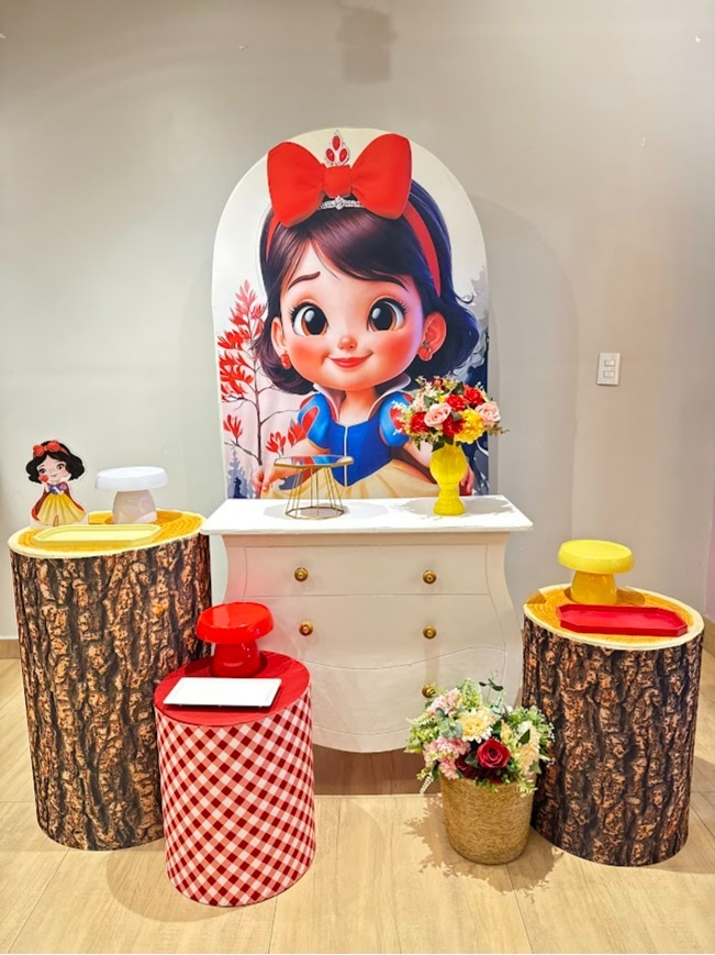 Branca de Neve Baby Kit Ouro Capa Tronco Bombe Branca - Felicittà Festas