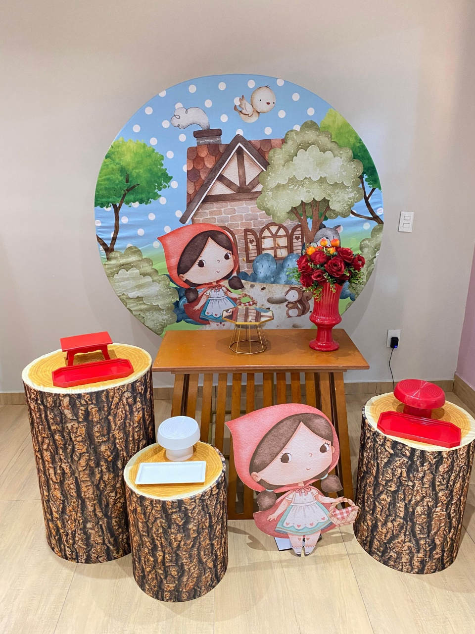Chapeuzinho Vermelho Kit Ouro Mesa Triângulo Display 3D - Felicittà Festas