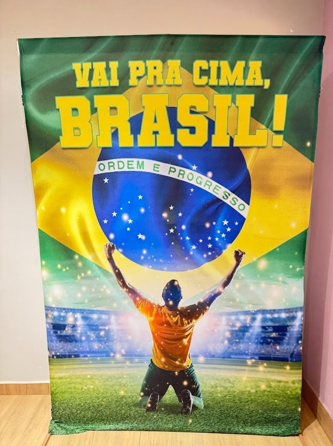 Painel E Estrutura "Vai Pra Cima, Brasil" - Felicittà Festas