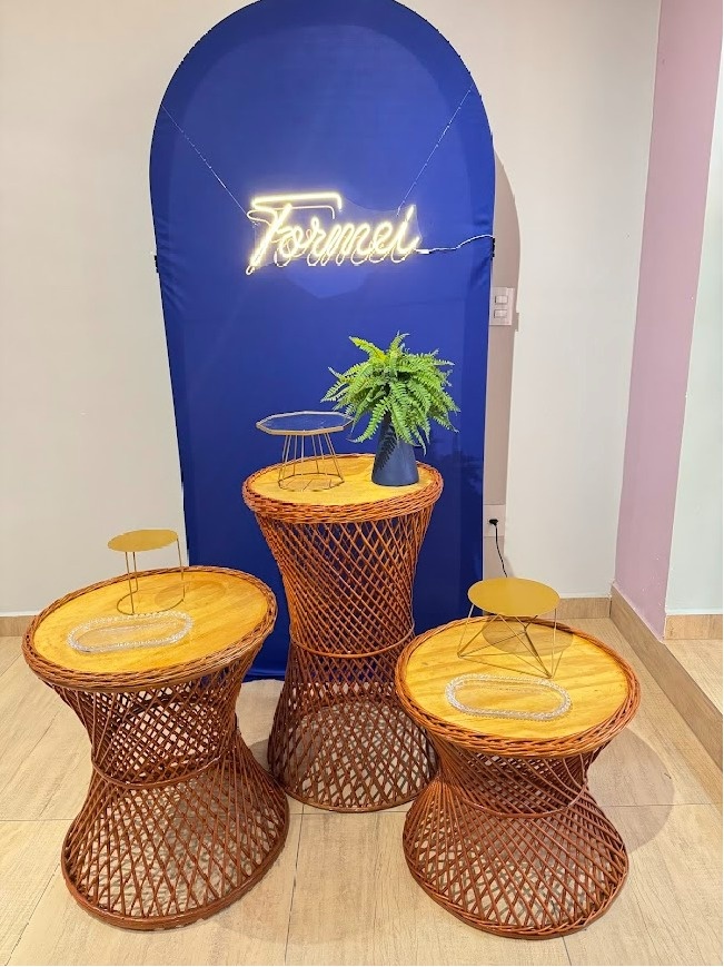 Formei Com Mesas de Vime - Felicittà Festas