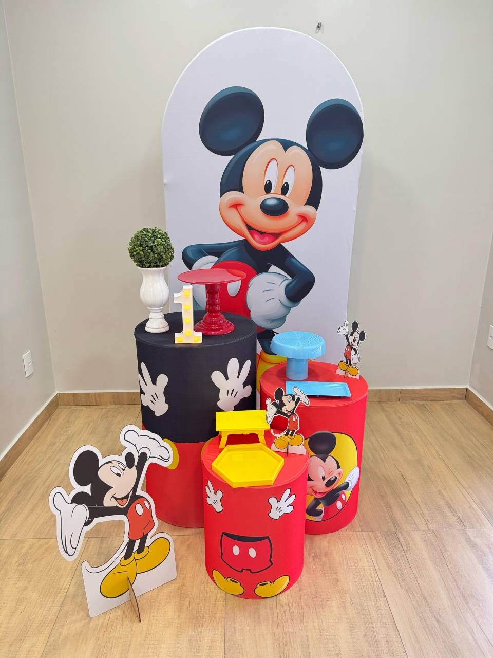 Mickey Composição Prata Romano - Felicittà Festas