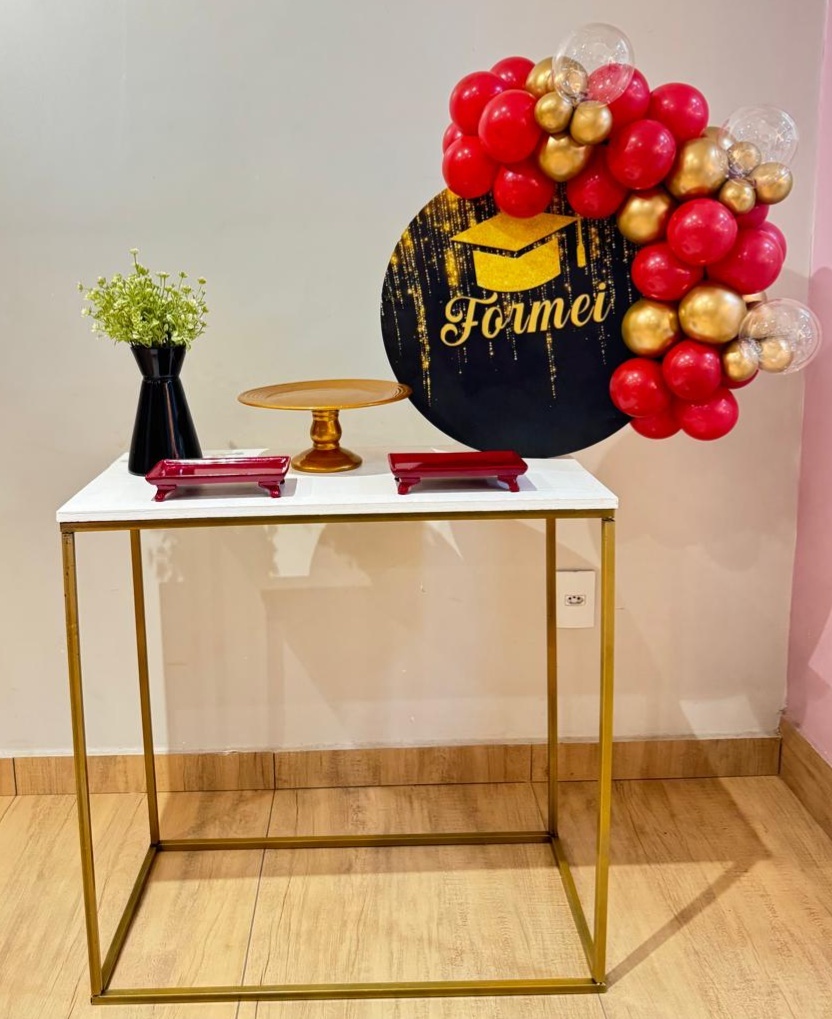 Festa Na Mesa Painel "Formei" - Felicittà Festas
