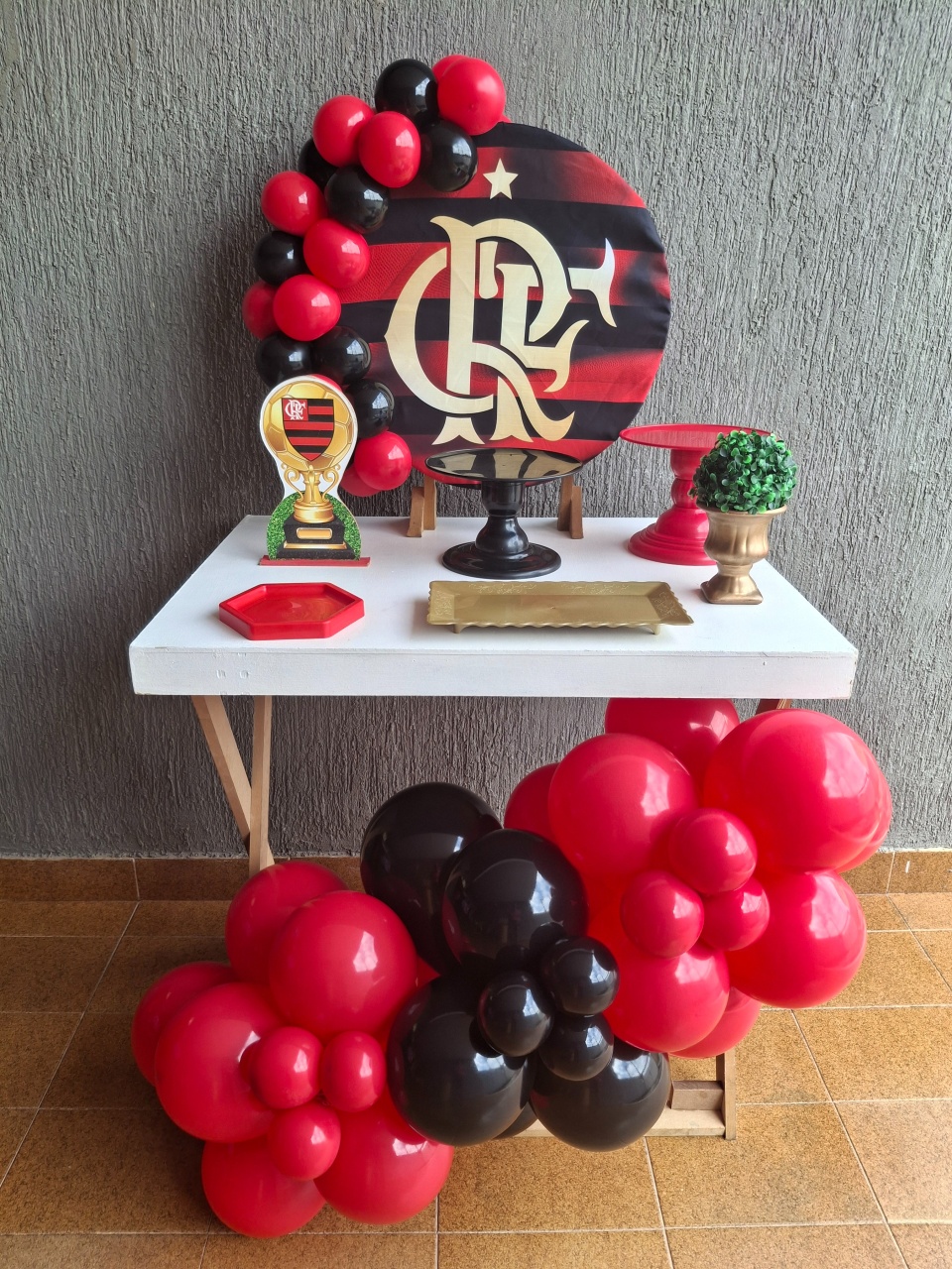 Mini Kit Guirlanda Flamengo - Pegue e Monte da Janaa