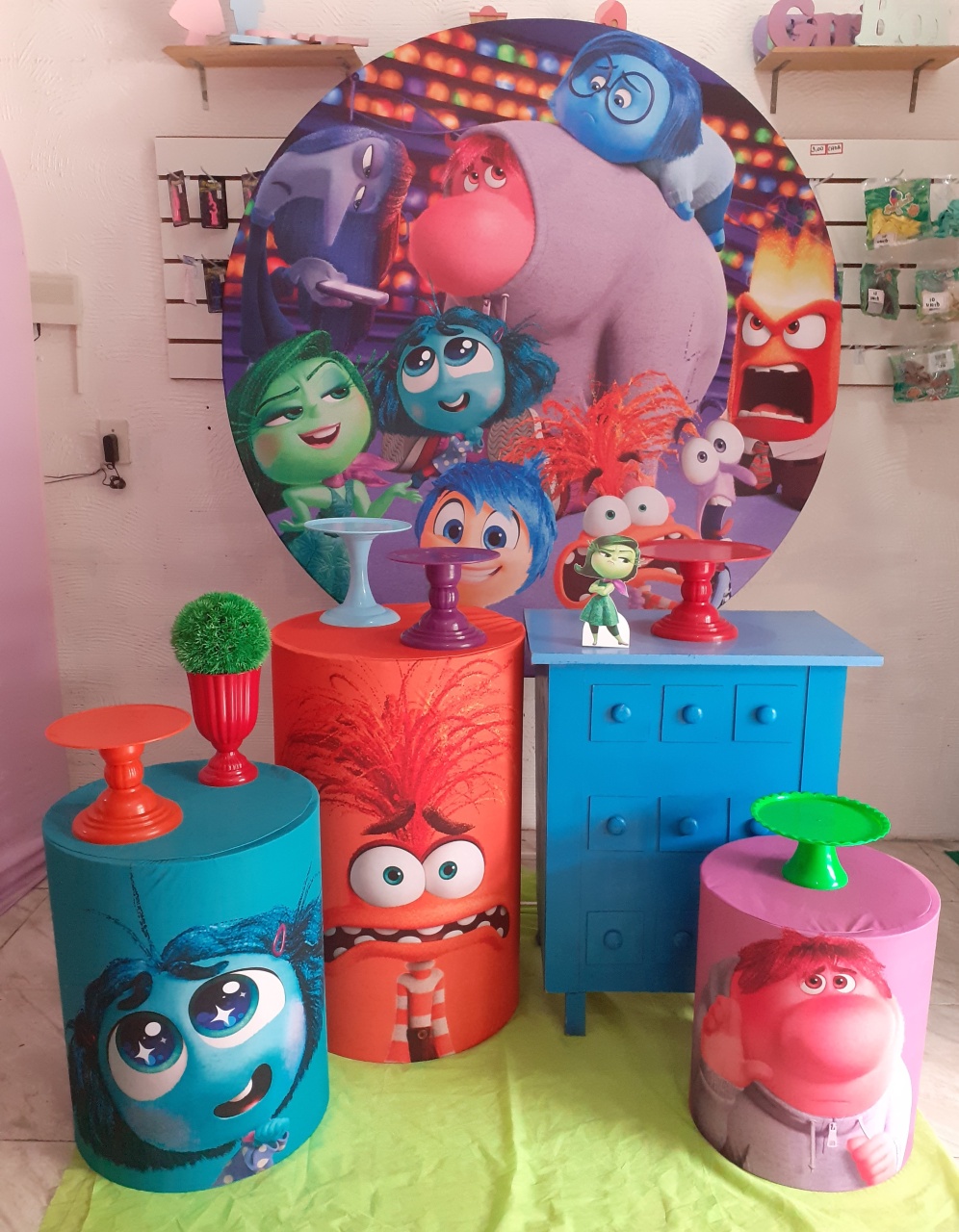 Kit Mãe Festeira Divertidamente  - Pegue e Monte da Janaa