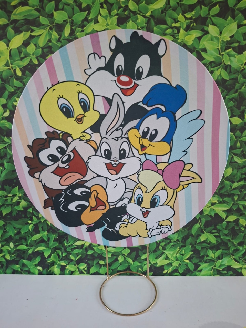 Mine Painel Baby Looney Tunes - Graciele de oliveira santos 