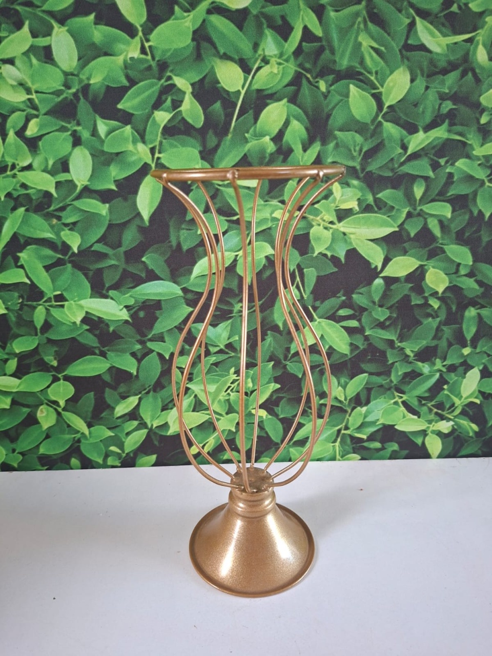 Vaso Dourado M - Graciele de oliveira santos 
