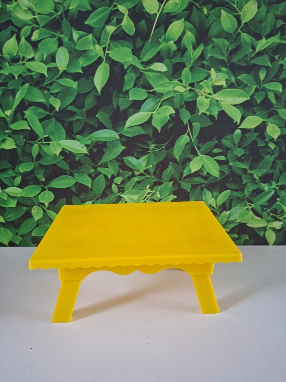 Mesinha Decorativa Amarelo - Graciele de oliveira santos 