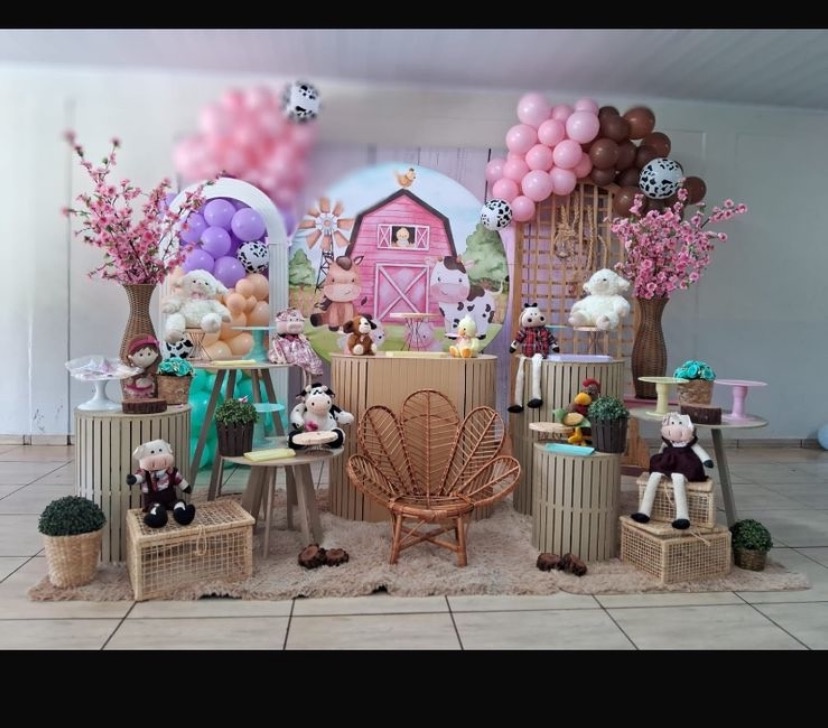 Kit Luxo Fazendinha Rosa  - Pacalu Locações 
