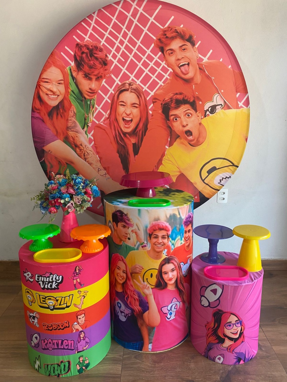 Kit dos Rosas  - Pacalu Locações 