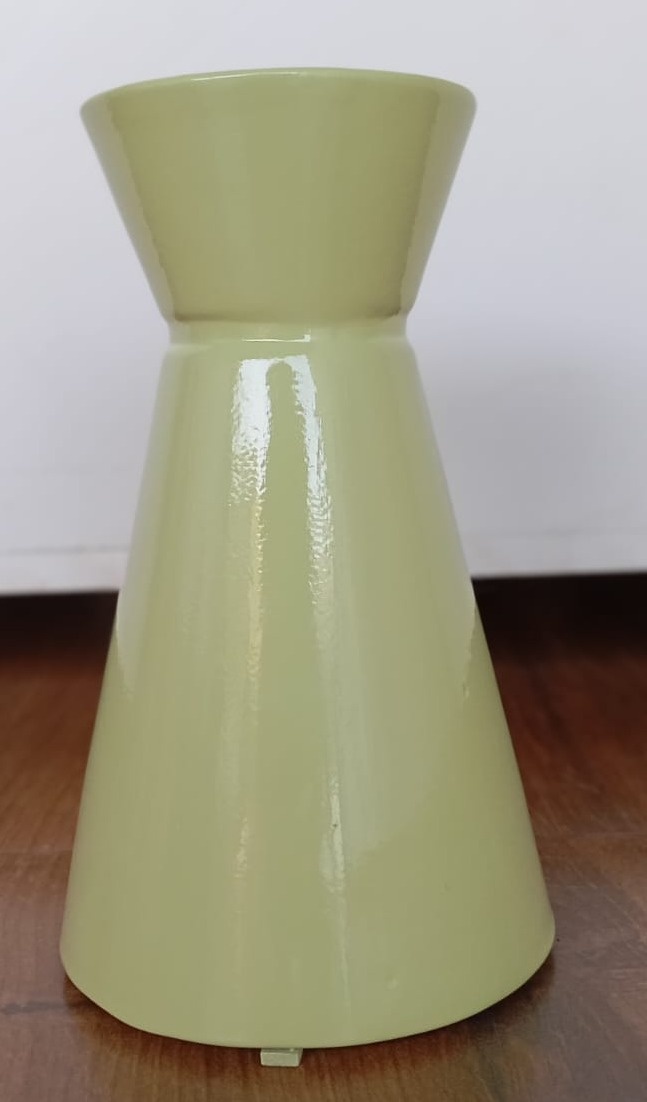 Vaso Cone de Louça Verde Candy - Pacalu Locações 