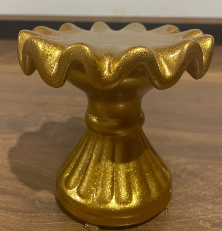 Bandeja Madri Dourado Louça P - Pacalu Locações 