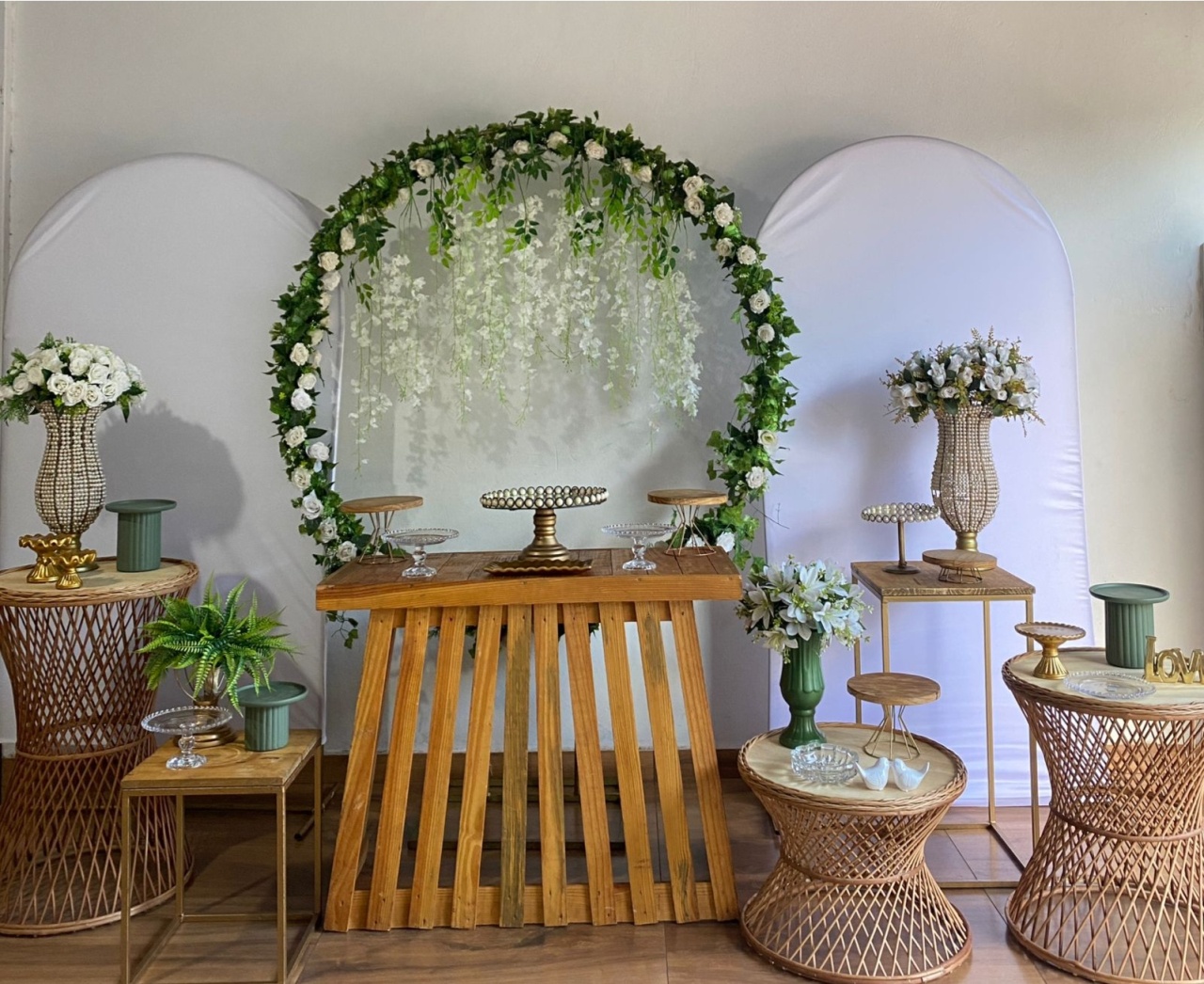 Kit Casamento Verde  - Pacalu Locações 