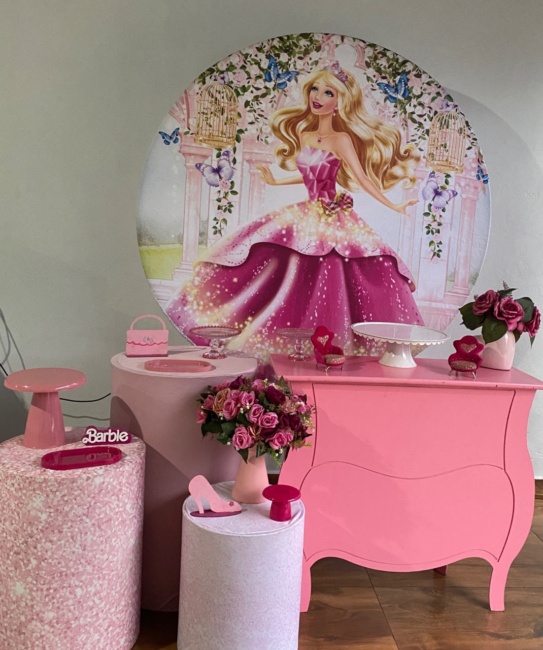Kit Barbie  - Pacalu Locações 