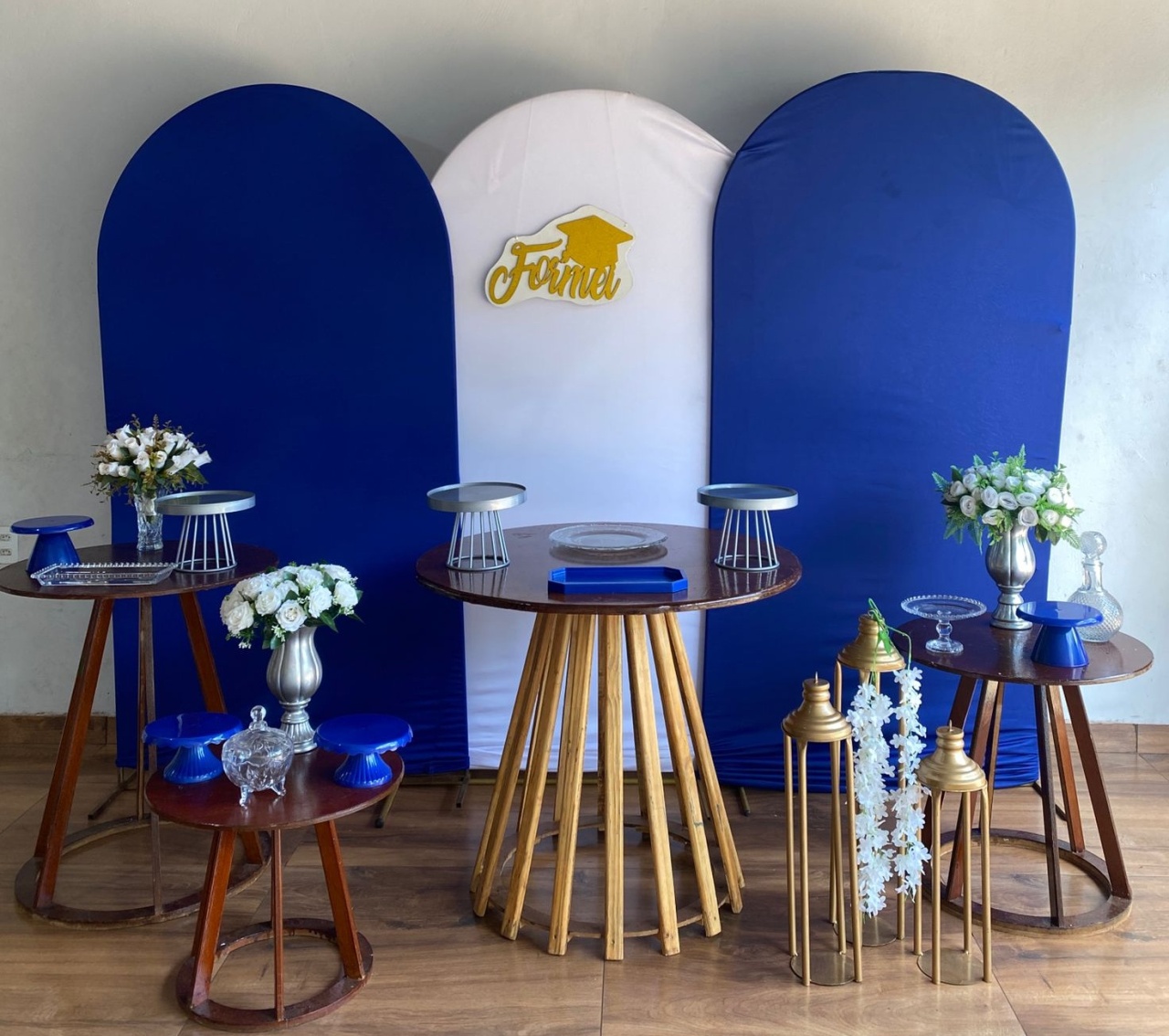 Kit Formatura Azul  - Pacalu Locações 