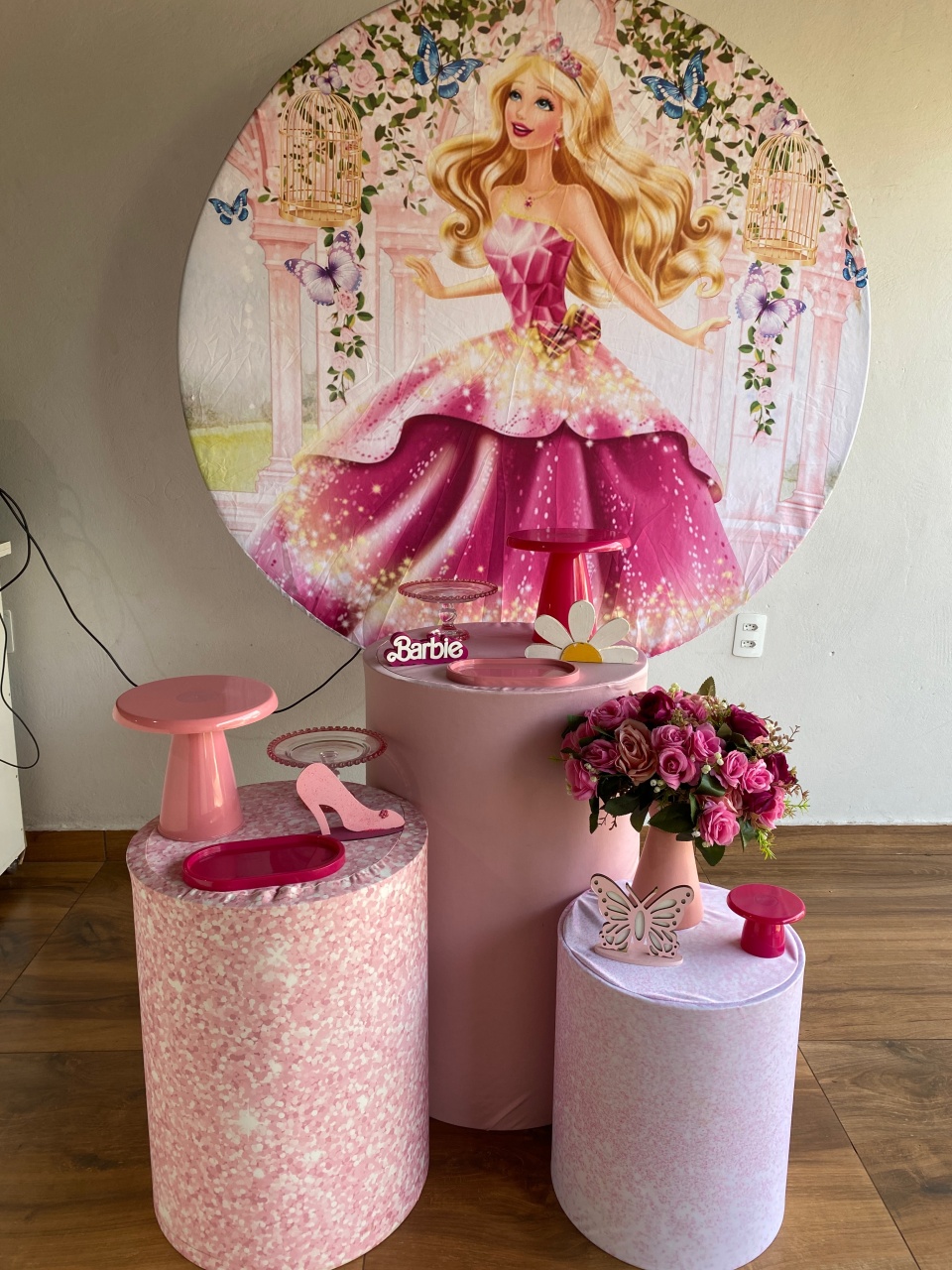 Kit Barbie  - Pacalu Locações 