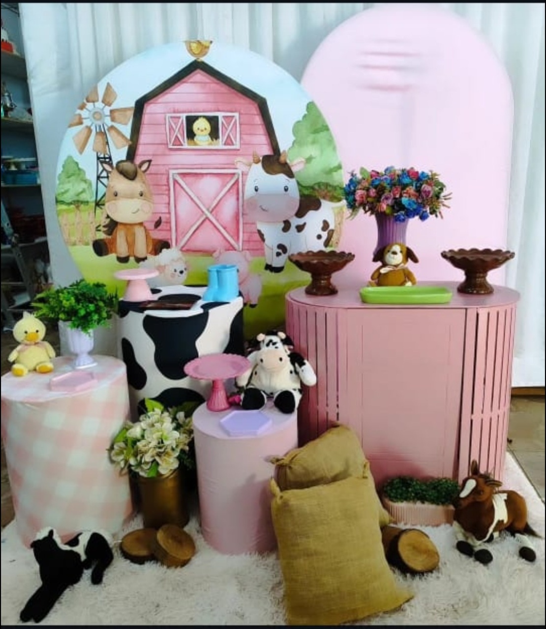 Kit Fazendinha Rosa Luxo  - Pacalu Locações 
