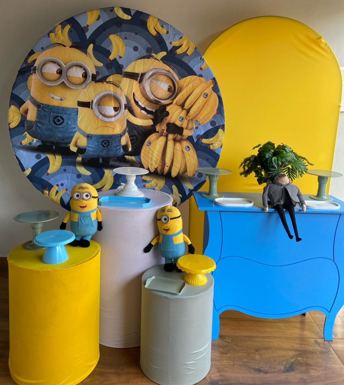 Kit Minions  - Pacalu Locações 
