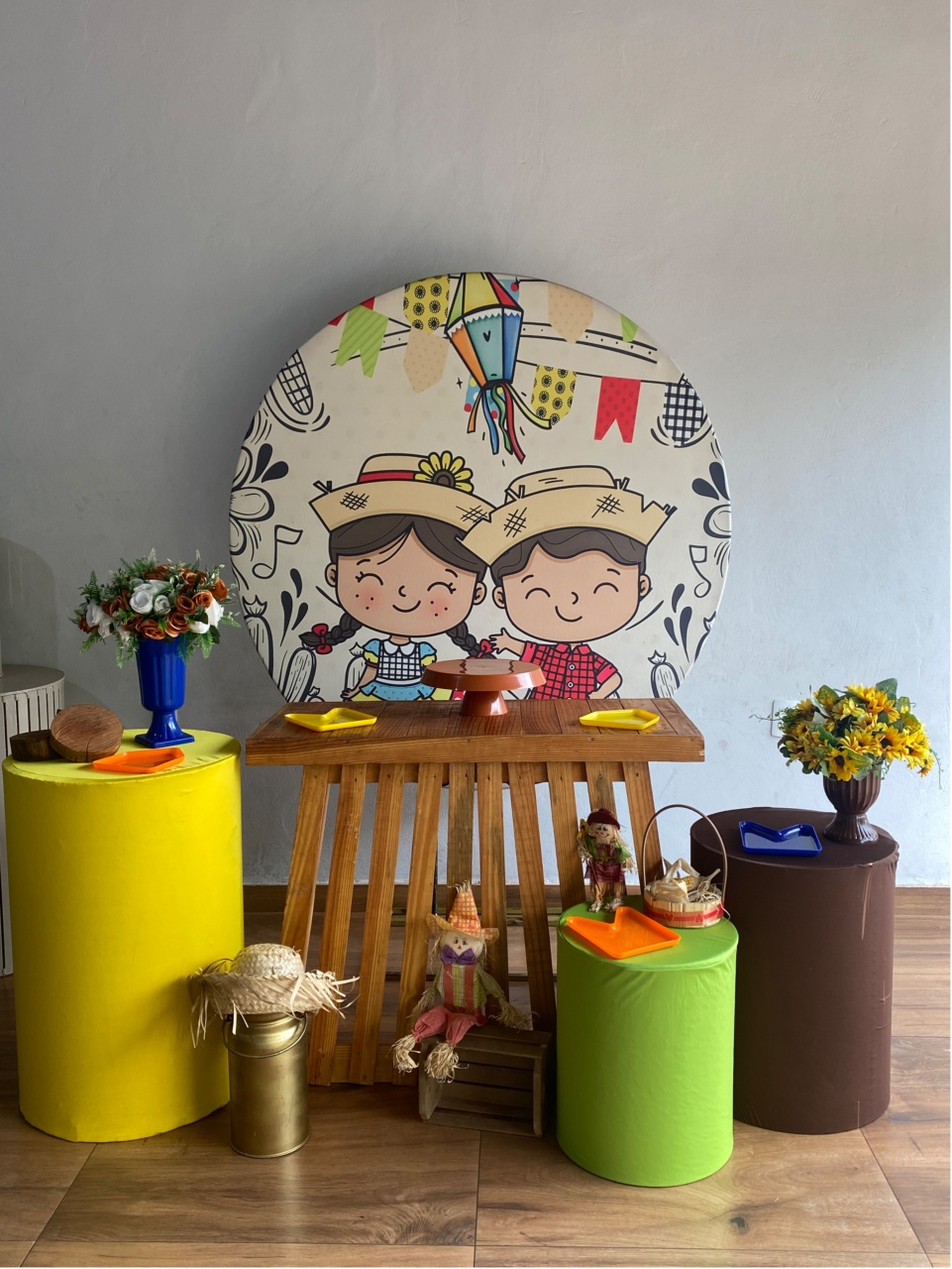 Kit Arraia, Juninaa - Pacalu Locações 