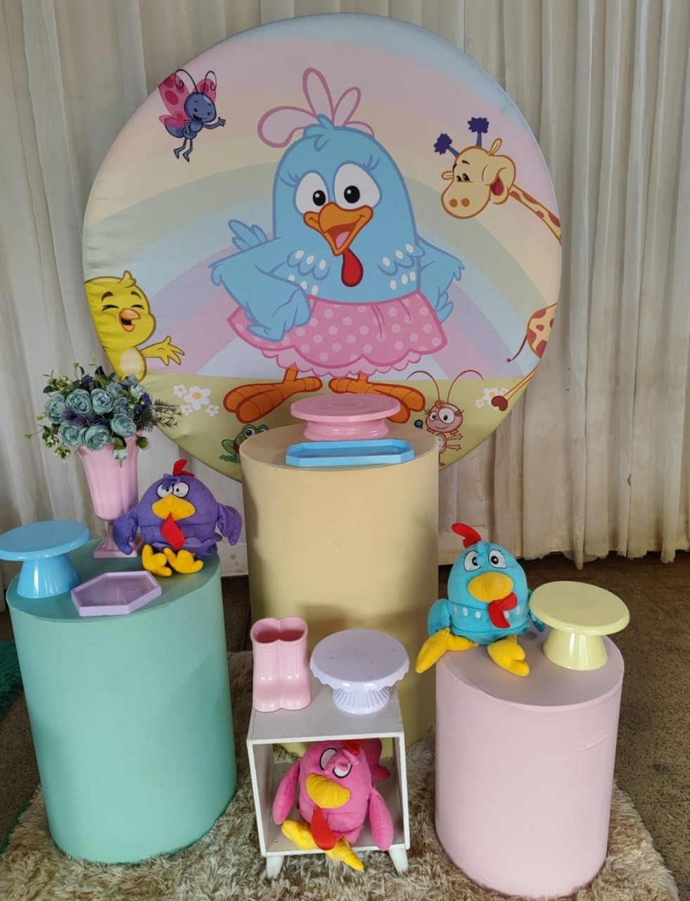 Kit Galinha Pintadinha Rosa - Pacalu Locações 