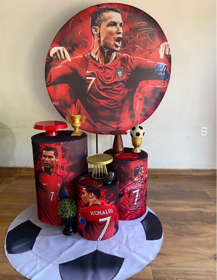 Kit Cristiano Ronaldo 1 - Pacalu Locações 