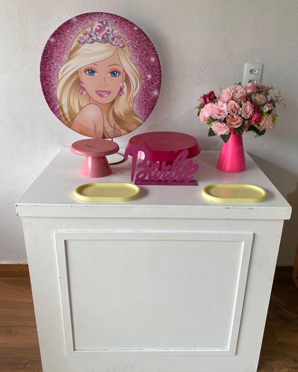 Kit de Mesa Barbie  - Pacalu Locações 