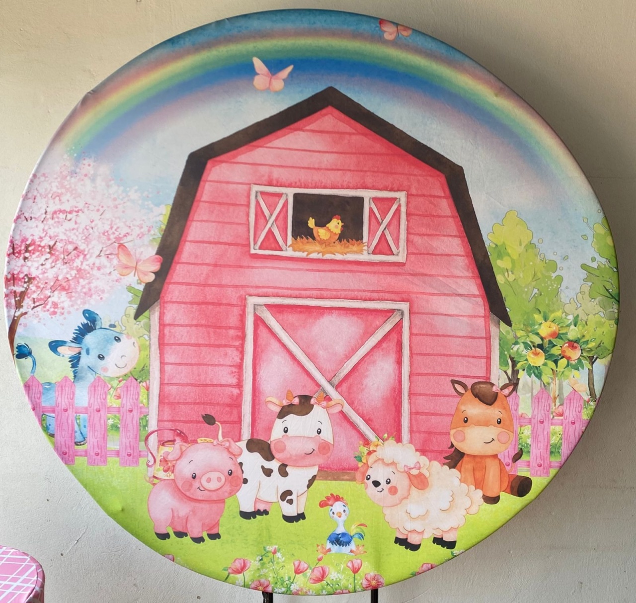 Painel Redondo Fazendinha Rosa 1,50 - Pacalu Locações 