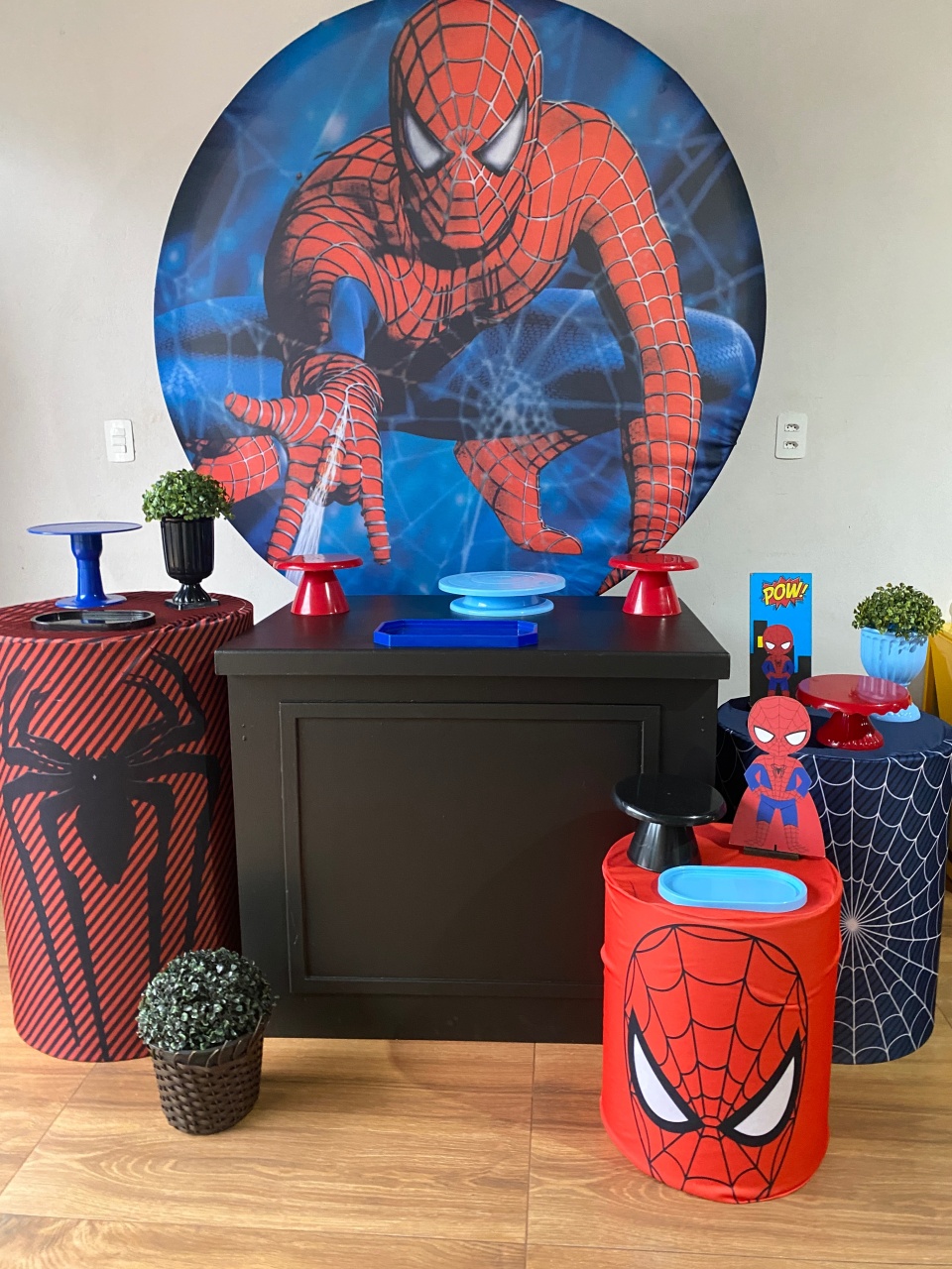 Kit Homem Aranha  - Pacalu Locações 