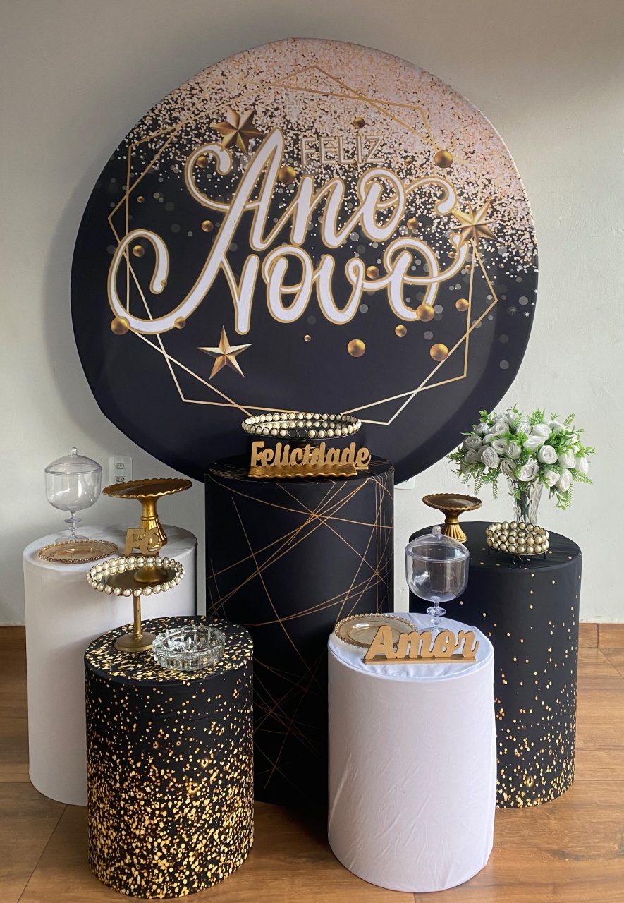 Kit Ano Novo Preto Com Brilho  - Pacalu Locações 