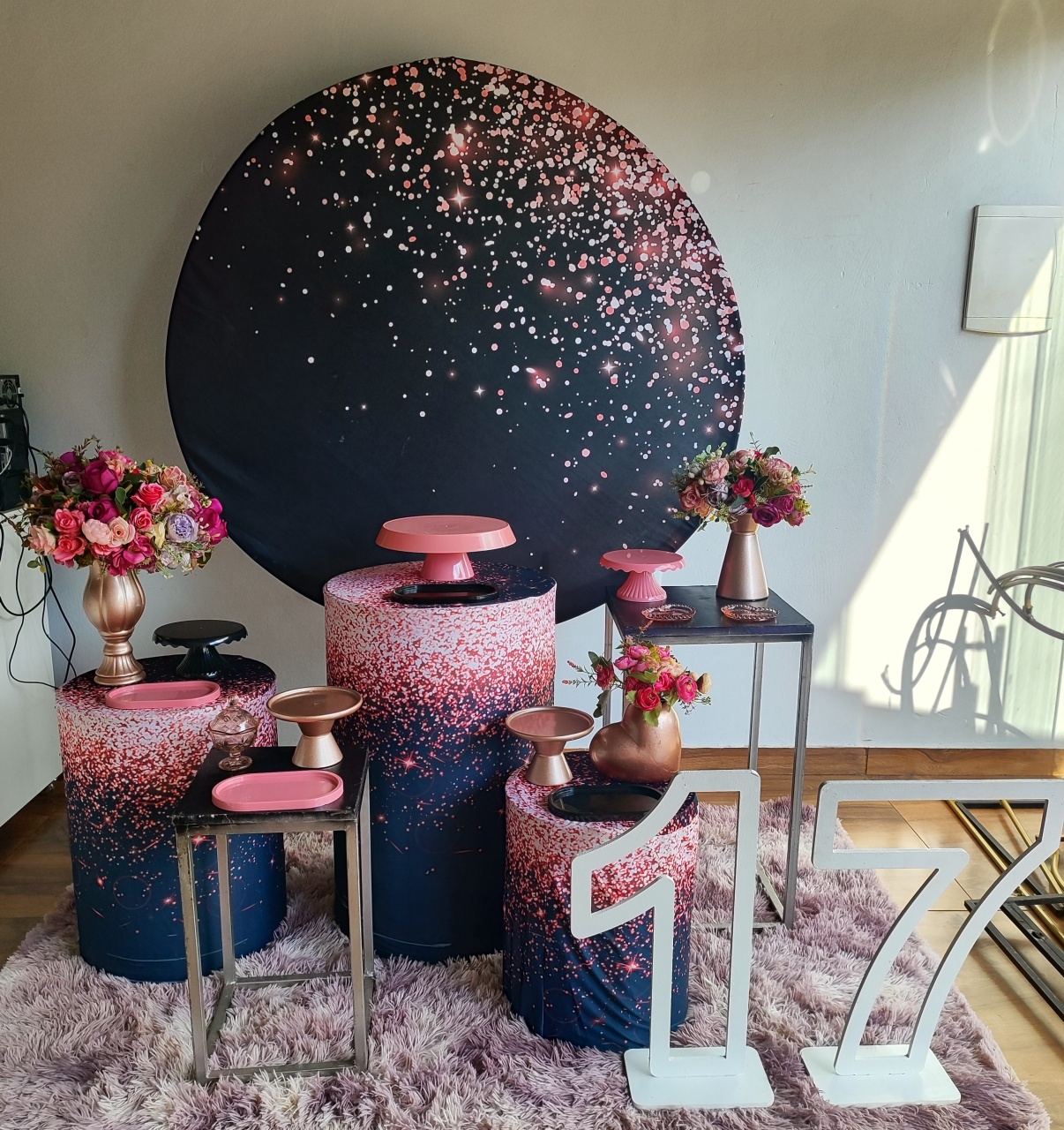 Kit Rose E Preto  Com Brilho  - Pacalu Locações 