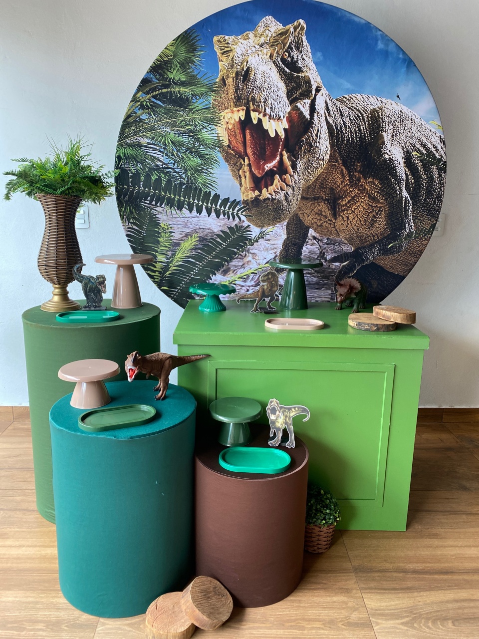 Kit Dinossauro  - Pacalu Locações 