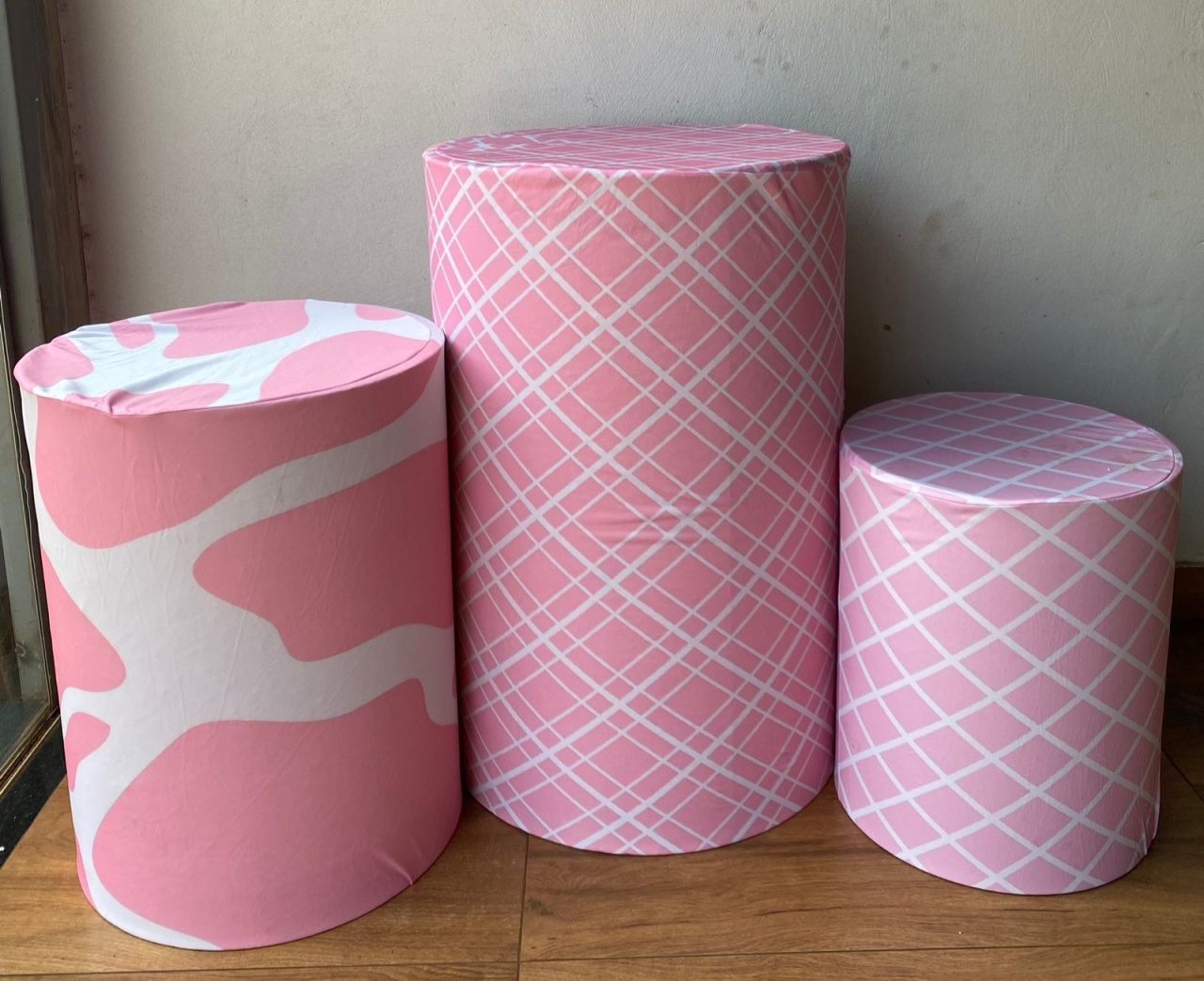 Capas de Cilindro Fazendinha Rosa - Pacalu Locações 