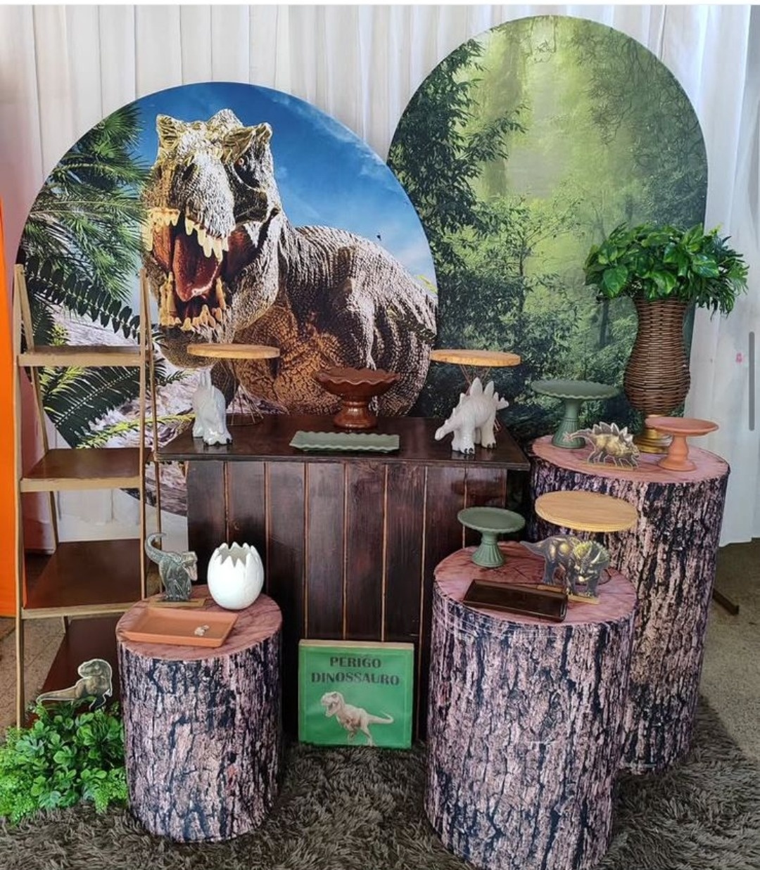 Kit Dinossauro  - Pacalu Locações 