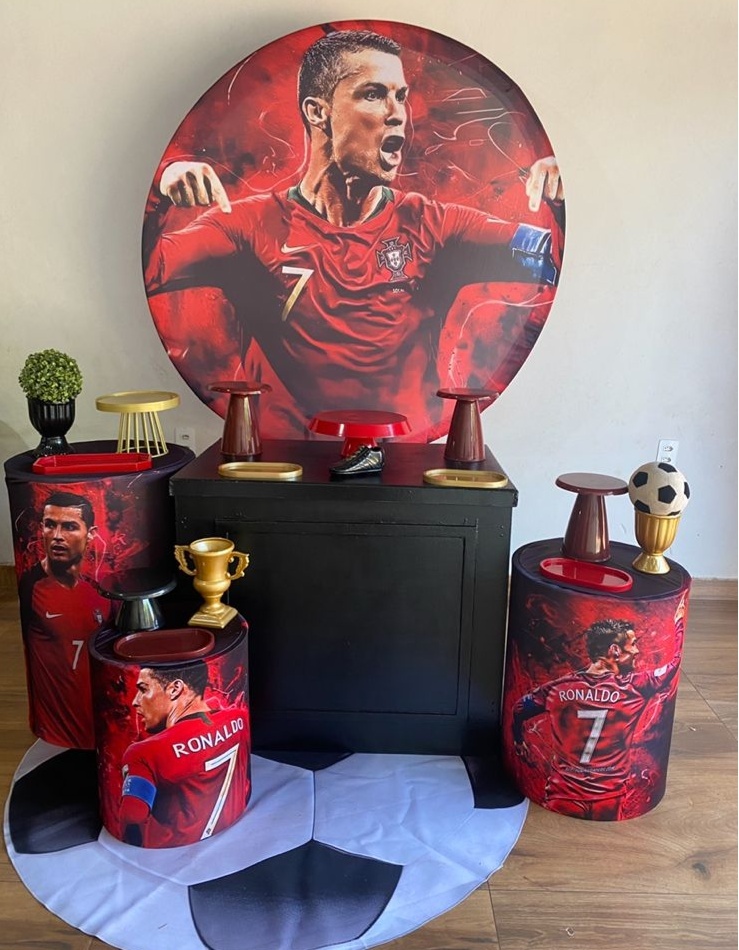 Kit Cristiano Ronaldo 2 - Pacalu Locações 