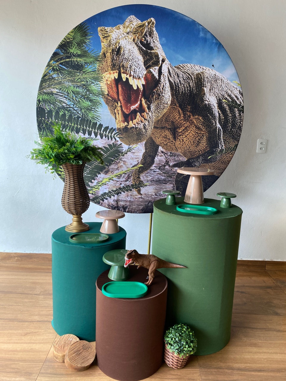 Kit Dinossauro  - Pacalu Locações 