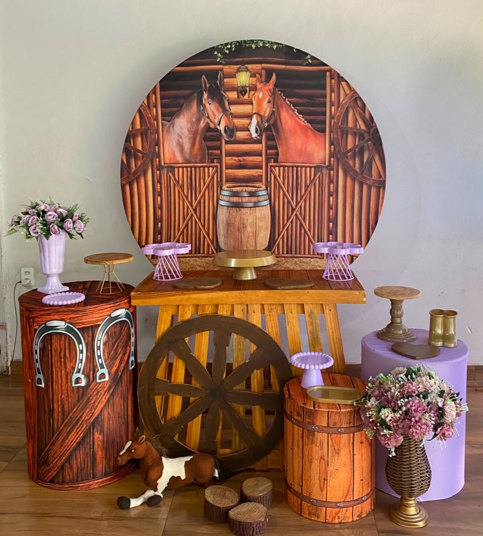 Kit Cavalos, Rustico Lilas - Pacalu Locações 