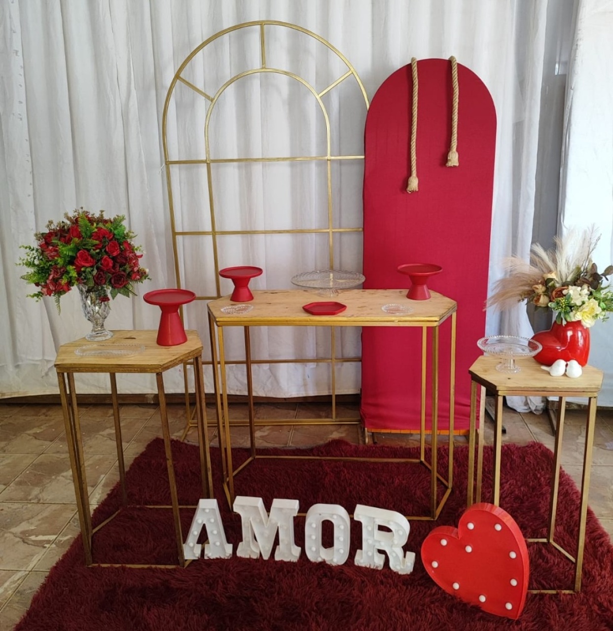 Kit Adulto Ou Casamento Vermelho  - Pacalu Locações 