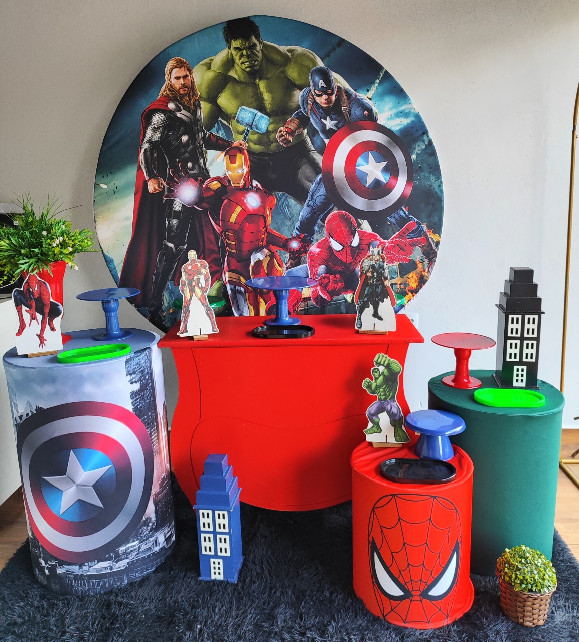 Kit Vingadores  - Pacalu Locações 