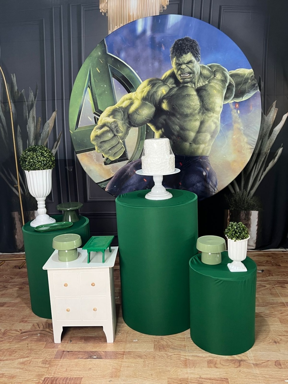 Kit Hulk  - AZ PEGUE E MONTE