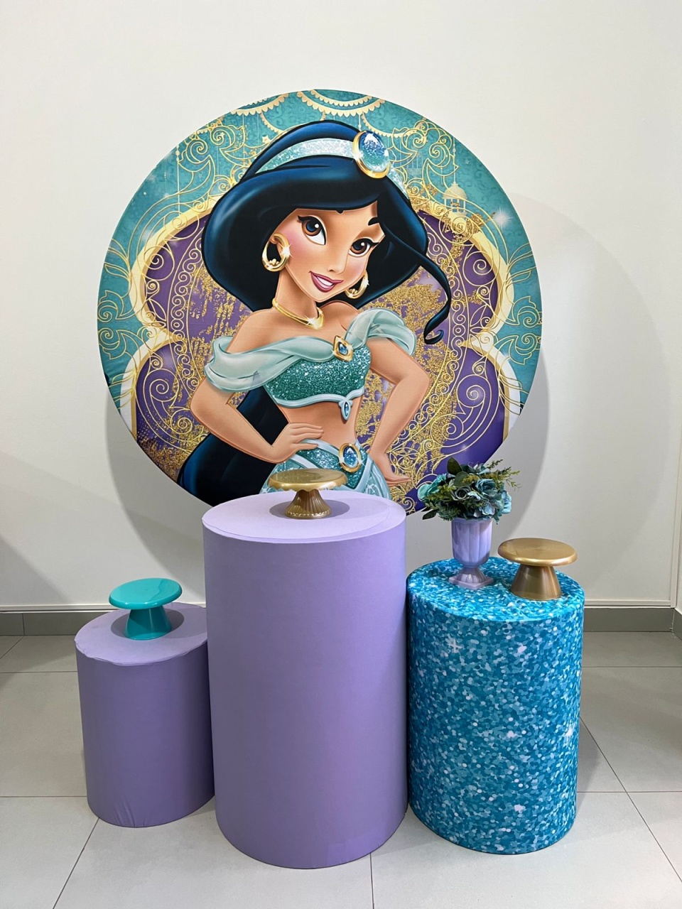Jasmine 150,00 - AZ PEGUE E MONTE