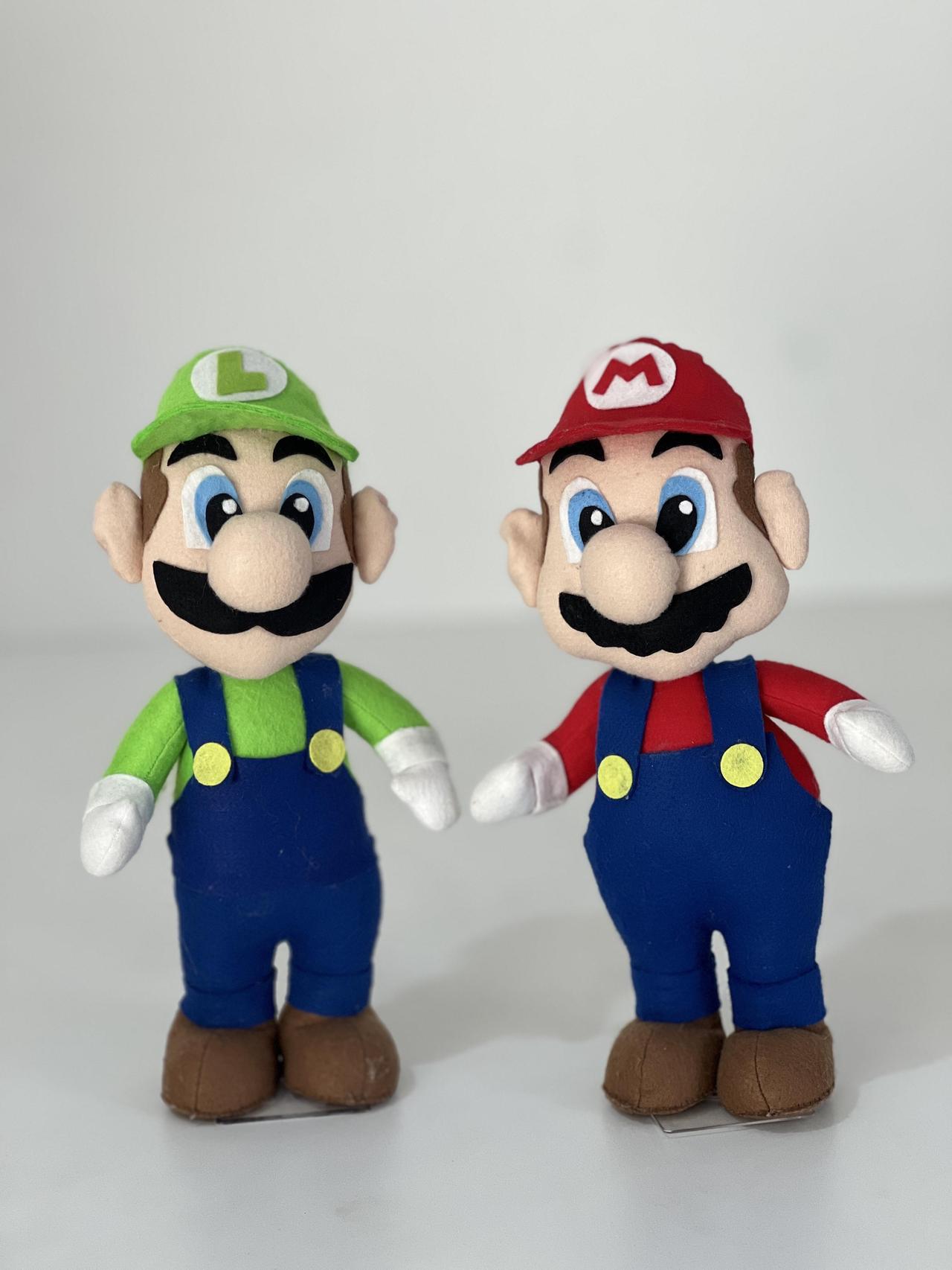 Mario Ou Luigi - AZ PEGUE E MONTE