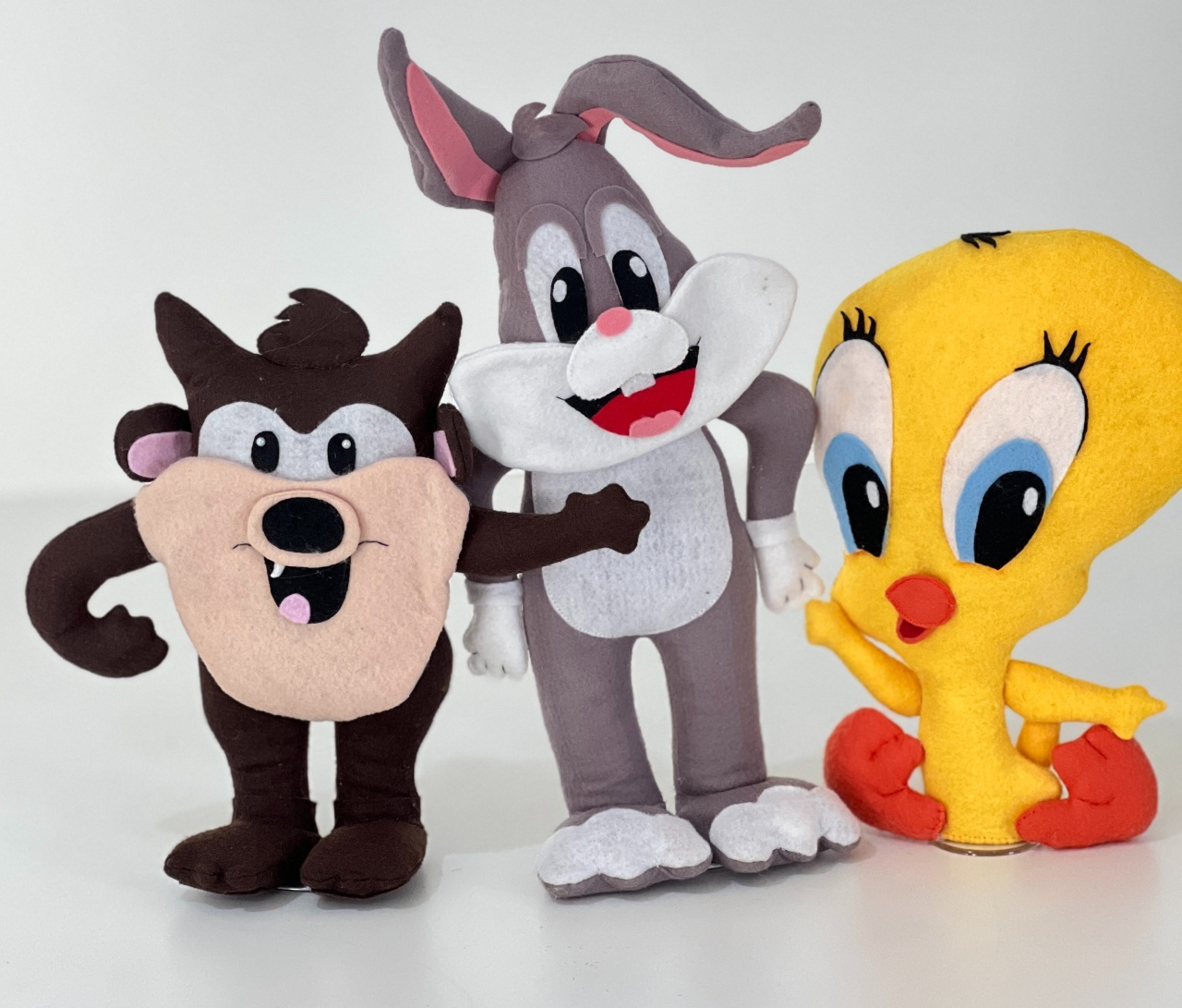 Baby Looney - AZ PEGUE E MONTE