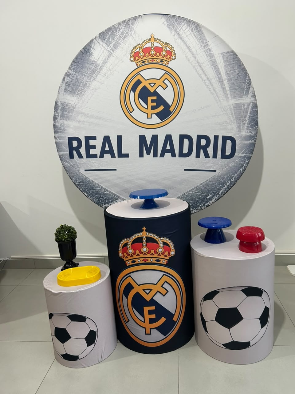 Real Madrid 4 - AZ PEGUE E MONTE