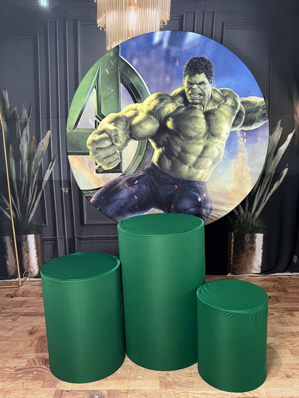Kit Hulk  - AZ PEGUE E MONTE