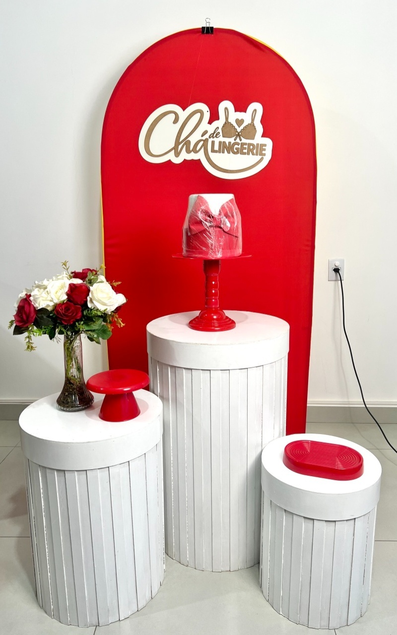 Chá de Lingerie Vermelho - AZ PEGUE E MONTE