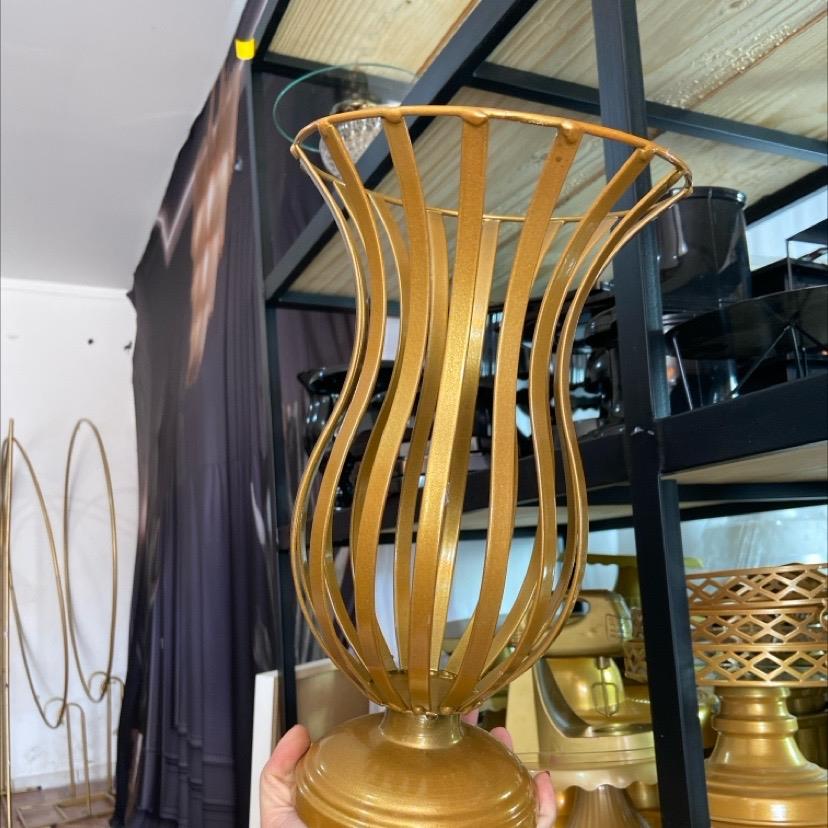 Vaso Aço- Dourado - AZ PEGUE E MONTE