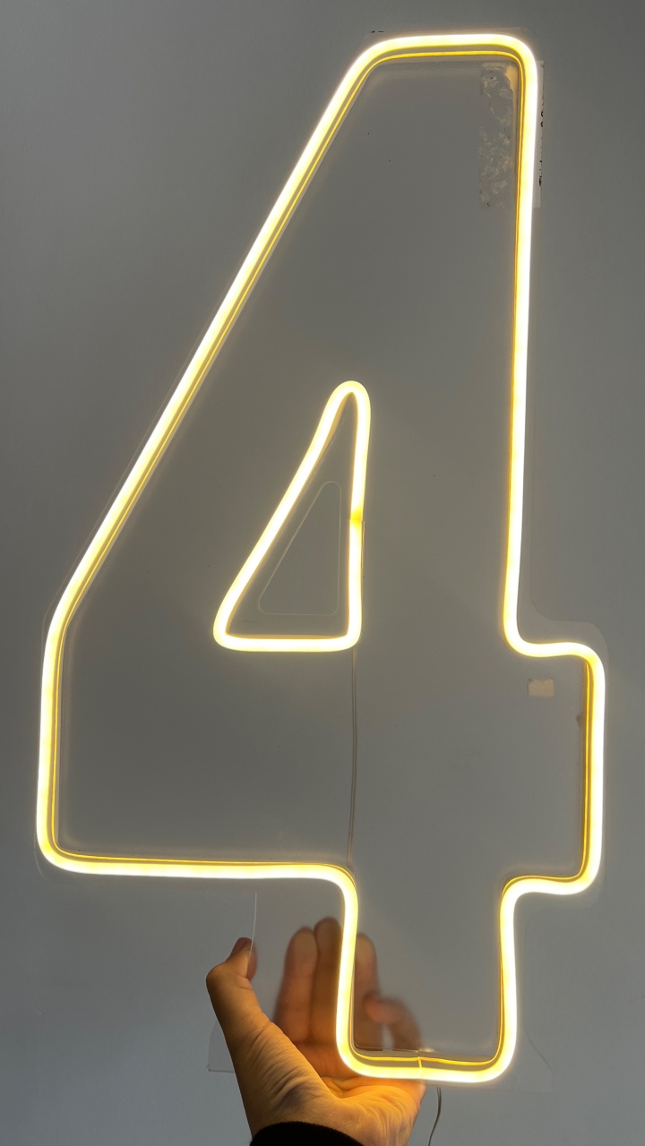 N° de Led  4- 50 Cm - AZ PEGUE E MONTE